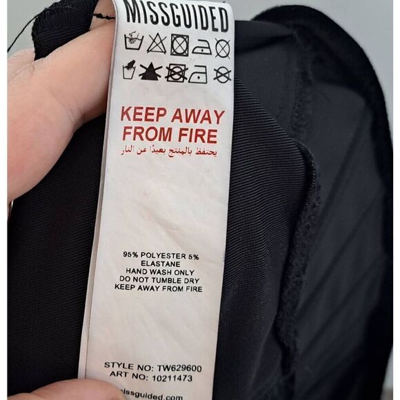 Missguided Women’s Black Velvet Puff Sleeve Corset Crop Top size 4 US - Picture 8 of 8